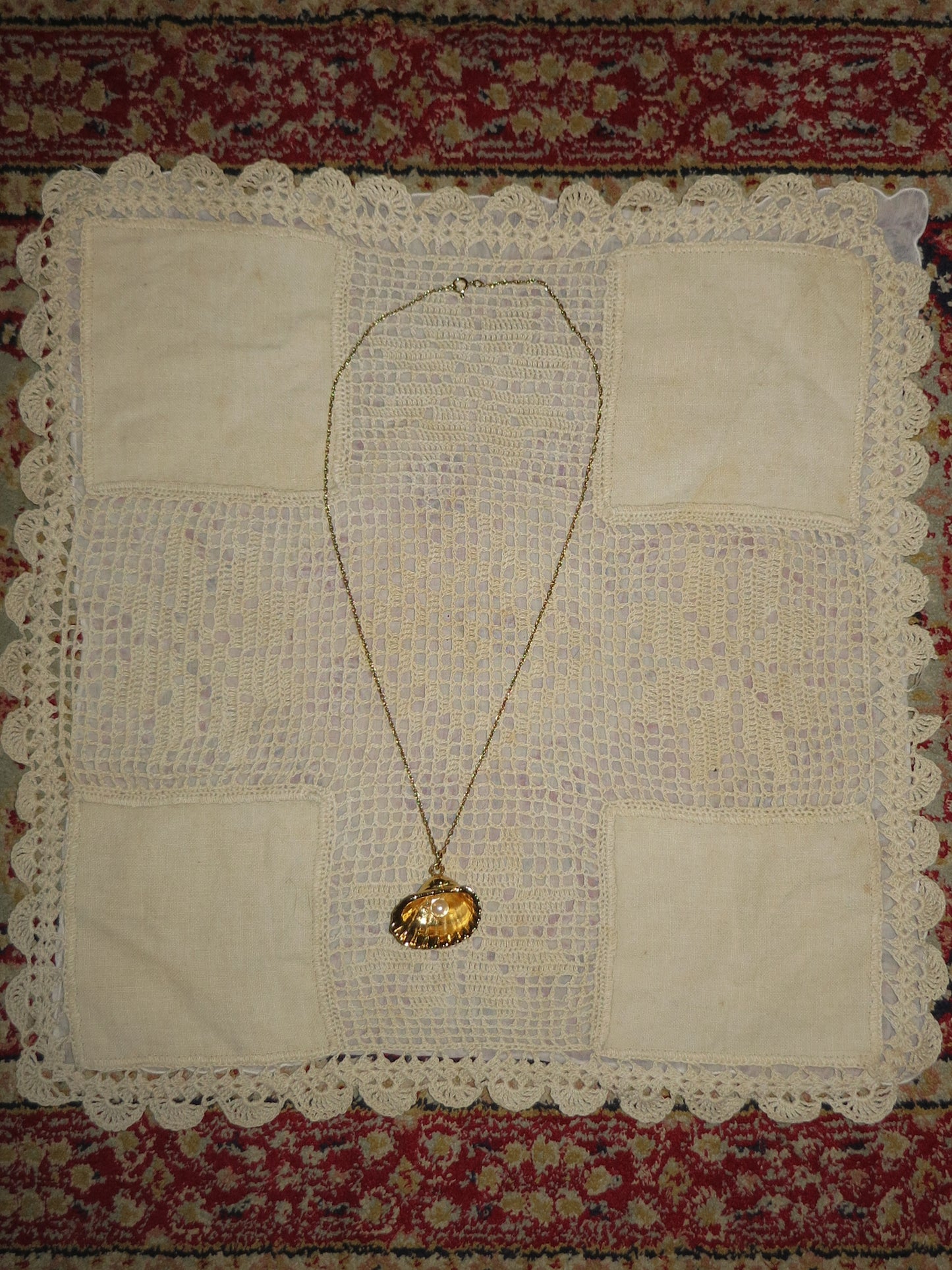 Shell with Pearl Necklace