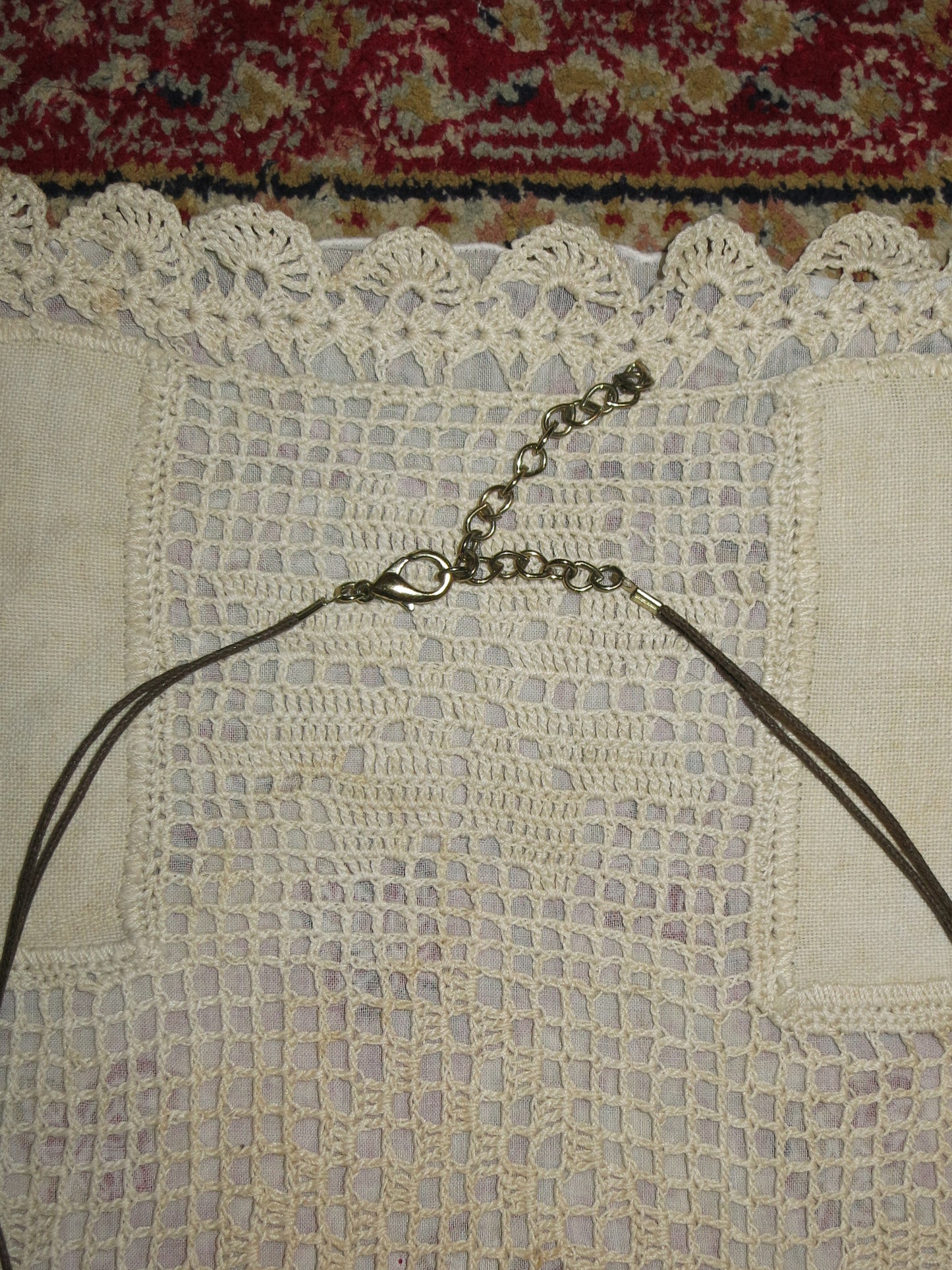 Bow with Pearl Necklace