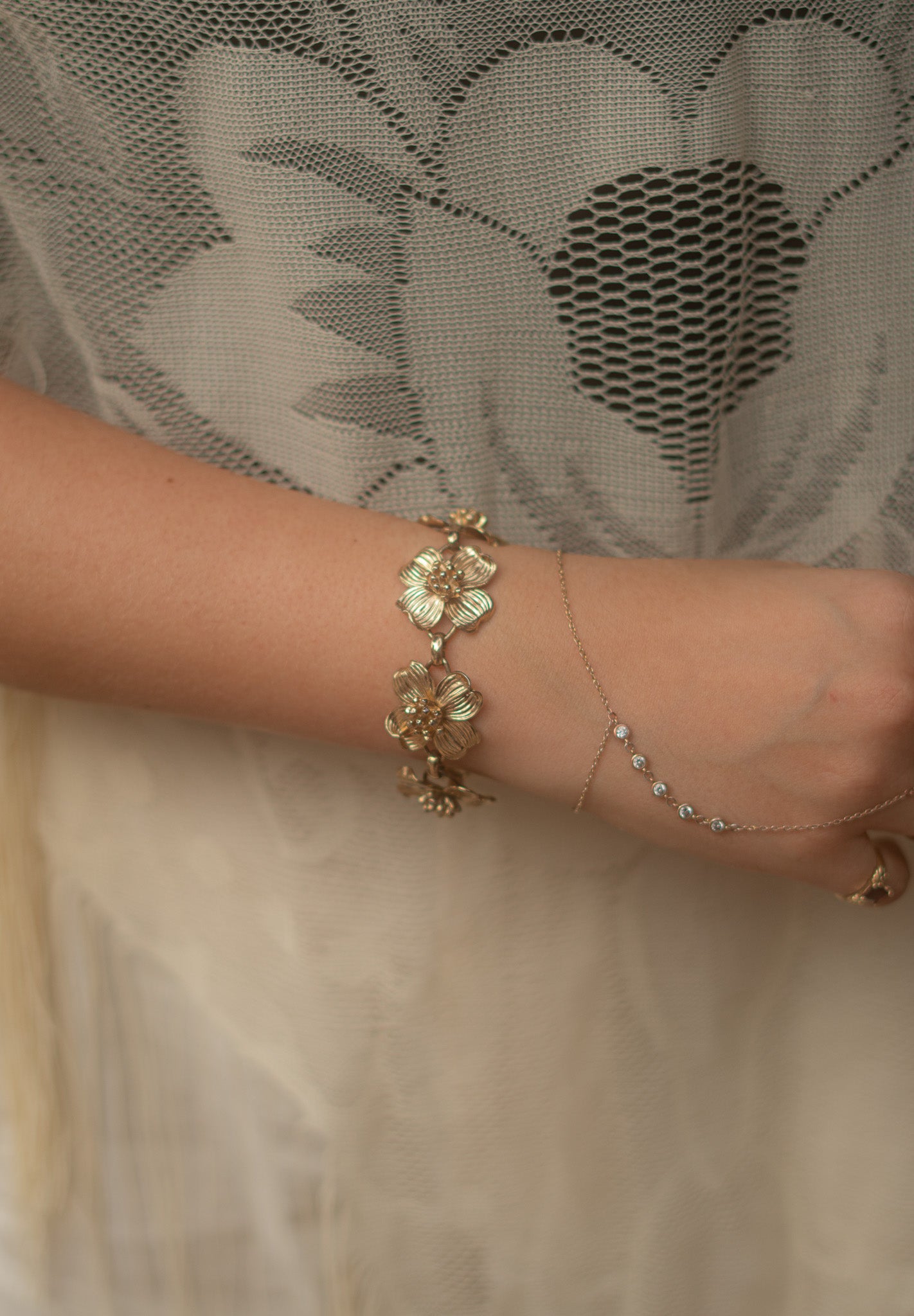 Italian Dogwood Bracelet