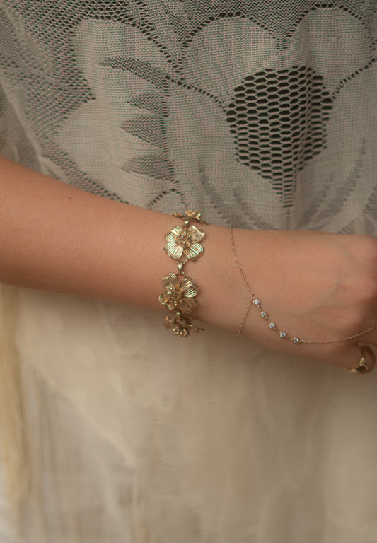 Italian Dogwood Bracelet