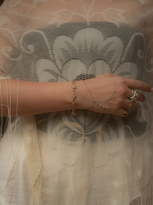 Multi-stone Daisy Chain Bracelet